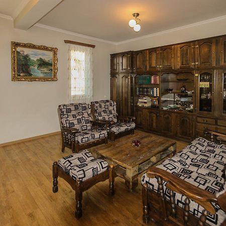 Apartment Gardens 44 Tiflis Dış mekan fotoğraf