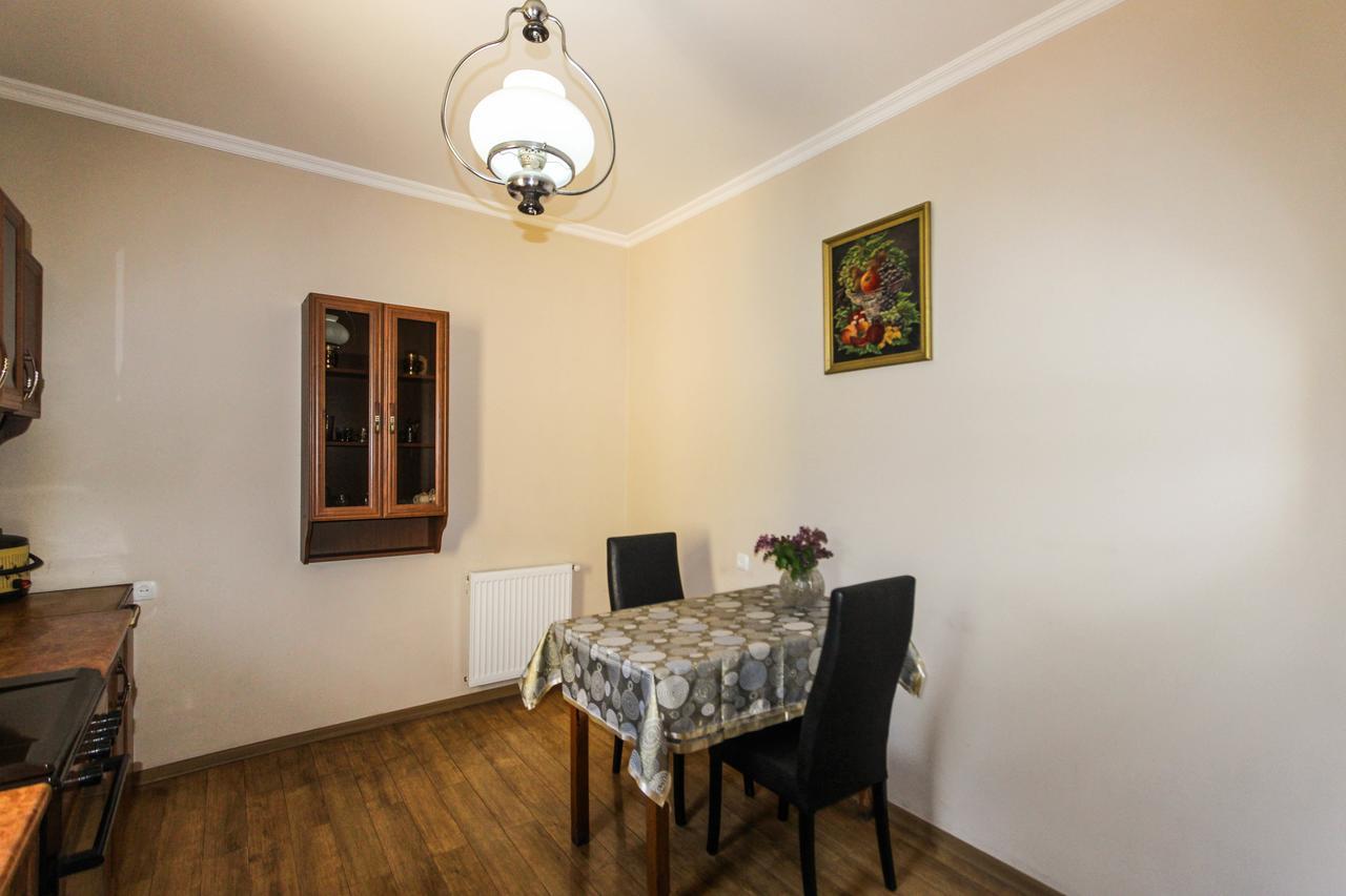 Apartment Gardens 44 Tiflis Dış mekan fotoğraf