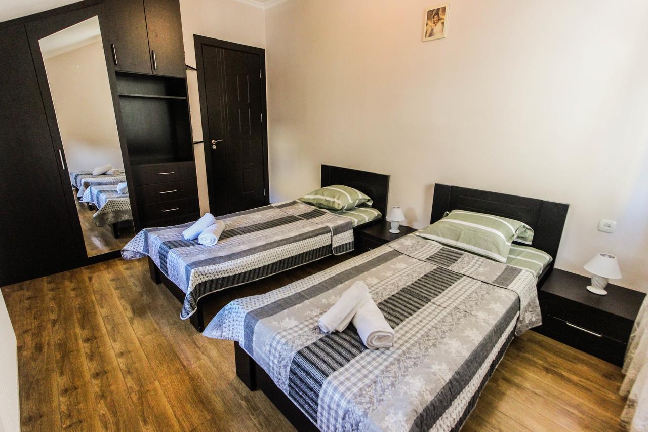 Apartment Gardens 44 Tiflis Dış mekan fotoğraf